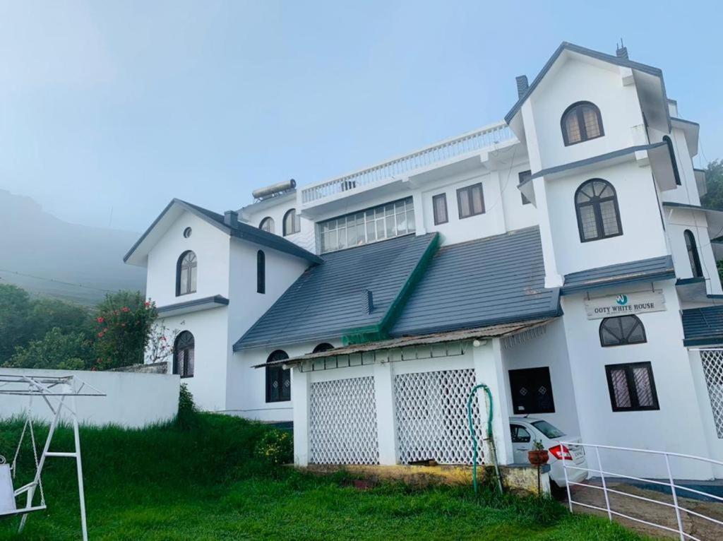 Bob Leisure'S Bed & Breakfast Ооти Екстериор снимка